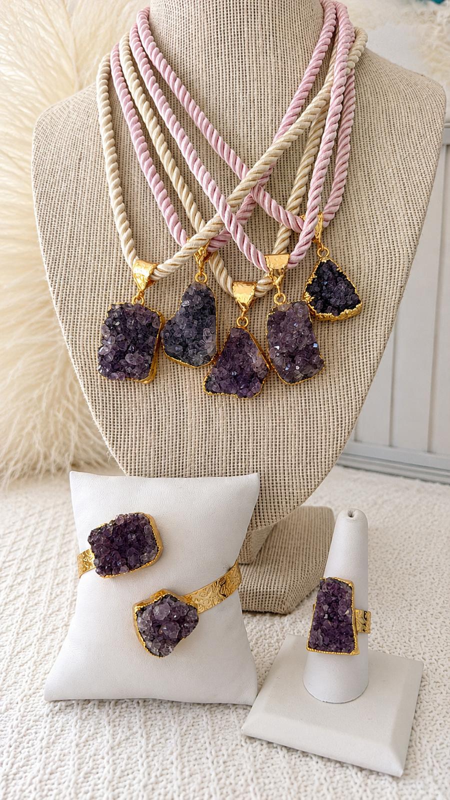 Set Amatista Cordones
